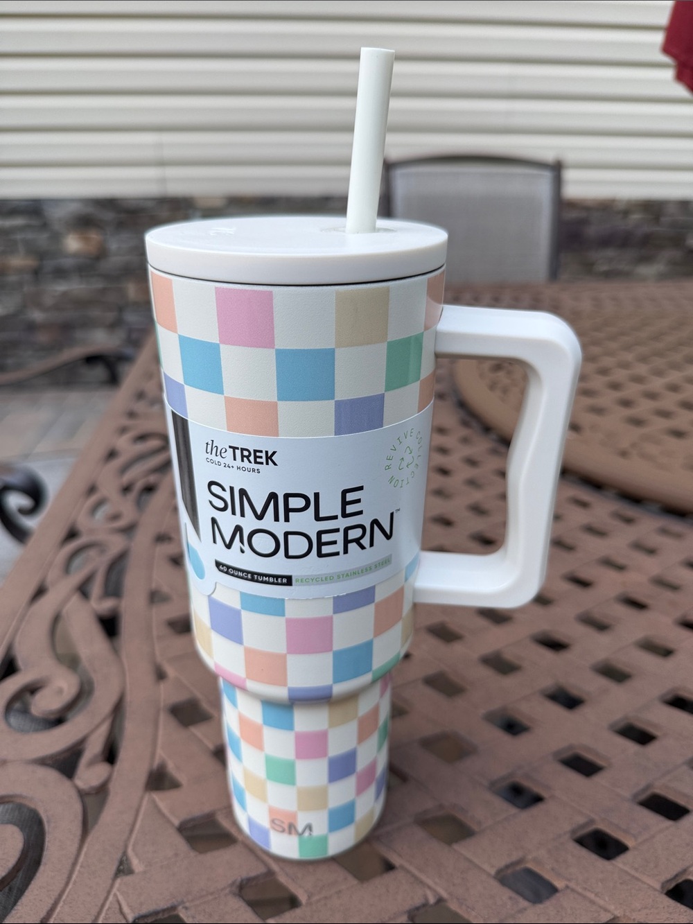 NWT- Simple Modern Pastel Checkmate Stainless Steel Tumbler with straw 40oz